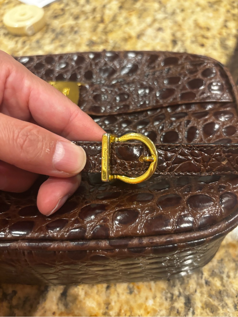 Salvatore Ferragamo crossbody croc leather - Picture 7 of 15